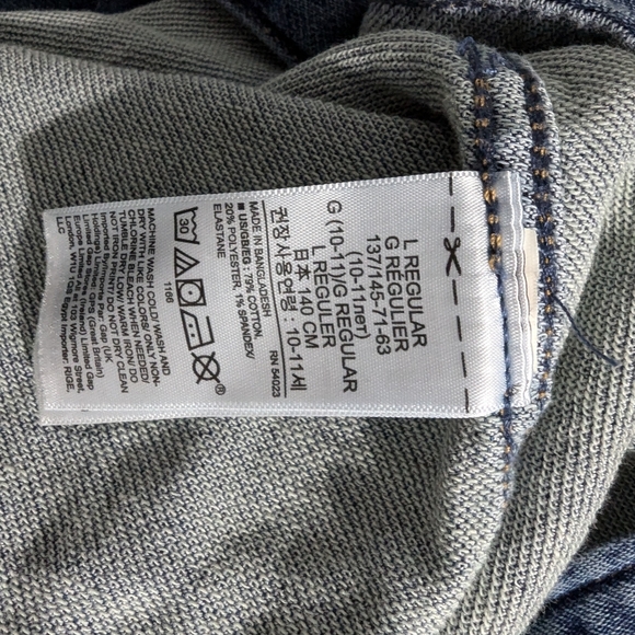 ❤️Gap kids denim  shirt. Size large regular. Girls. Snap closure. Stretchy. - Picture 8 of 8